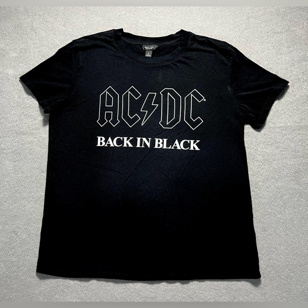 Simply Vera Vera Wang AC/DC Graphic T-Shirt Women’s Medium Cotton Rock Tee